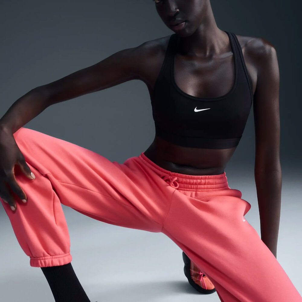 Nike Swoosh Light Support Women's Non-Padded Sports Bra XS